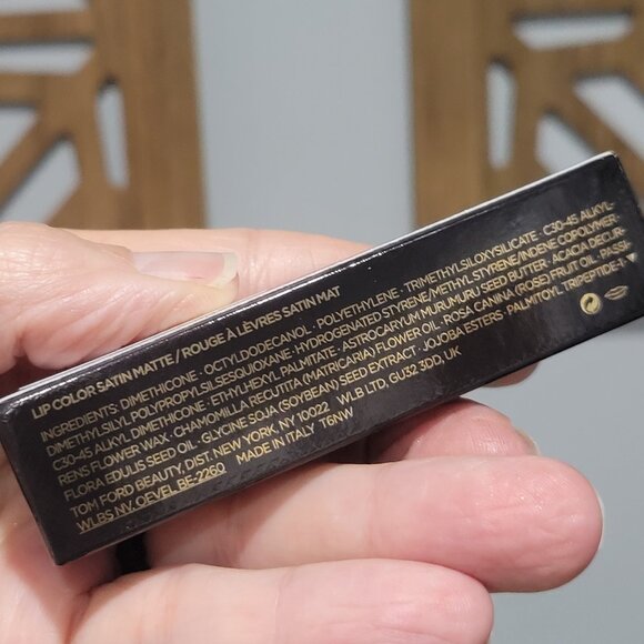 Tom Ford Lip Color Satin Matte Lipstick #27 Shameless 0.11oz / 3.3g Fresh NIB - Picture 3 of 7